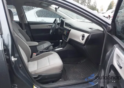 2019 Toyota Corolla Le z USA, uszkodzony, nr VIN 2T1BURHE1KC132291